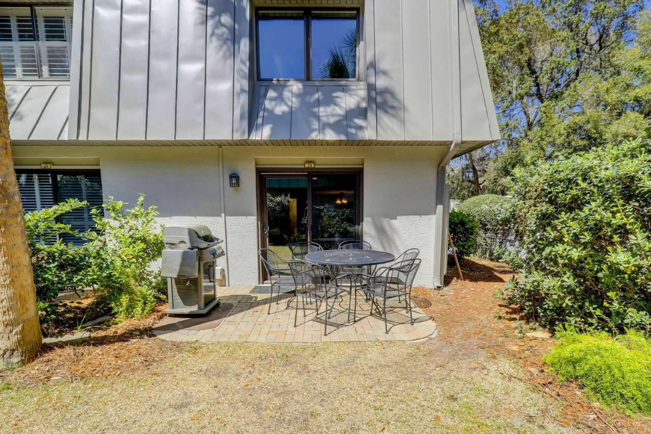 Ocean Villas Deluxe - Oceanfront Villa - Steps To Beach - Great Location - Heated Pool April Hilton Head Island Exterior foto