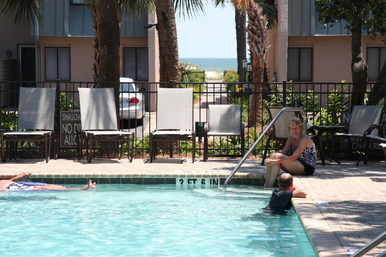 Ocean Villas Deluxe - Oceanfront Villa - Steps To Beach - Great Location - Heated Pool April Hilton Head Island Exterior foto