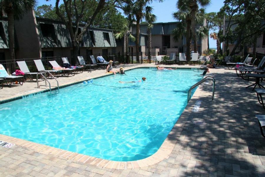Ocean Villas Deluxe - Oceanfront Villa - Steps To Beach - Great Location - Heated Pool April Hilton Head Island Exterior foto